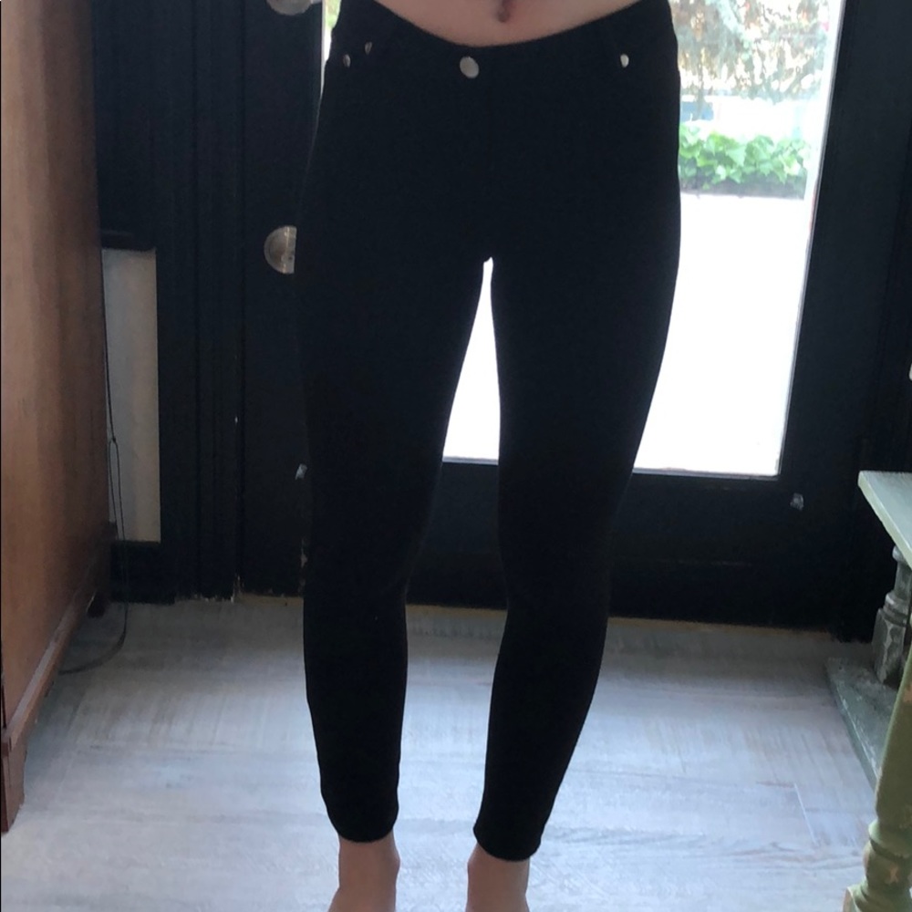 Skinny jeans